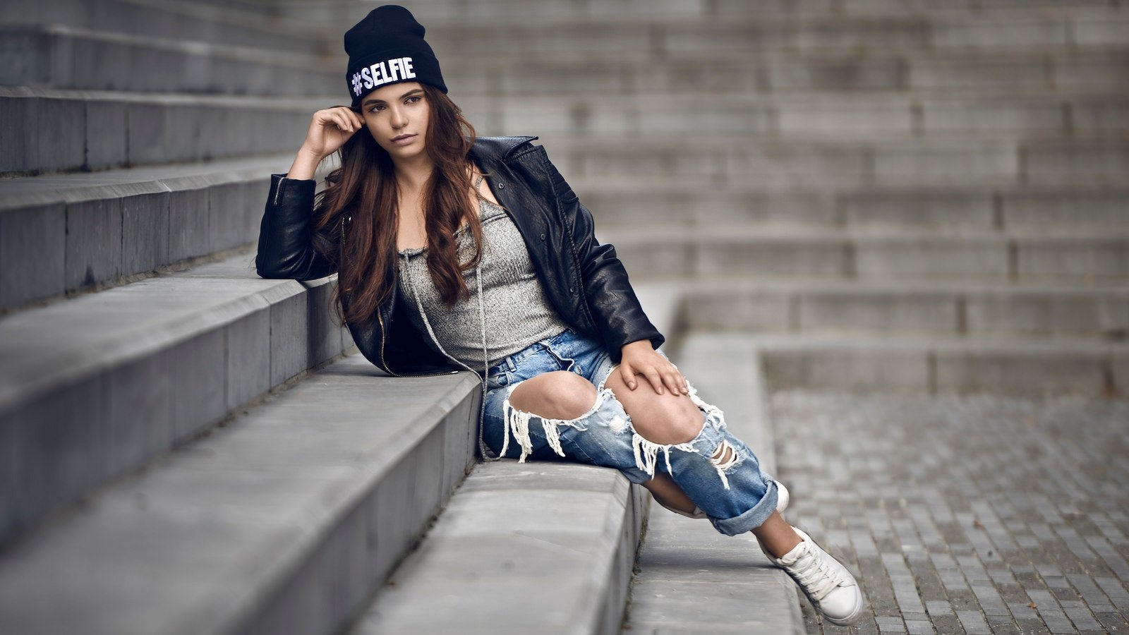 Sassy girls in Sakai