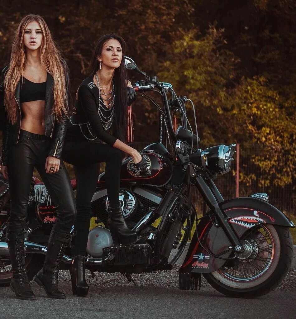 Beautiful girls and bikes in Sakai